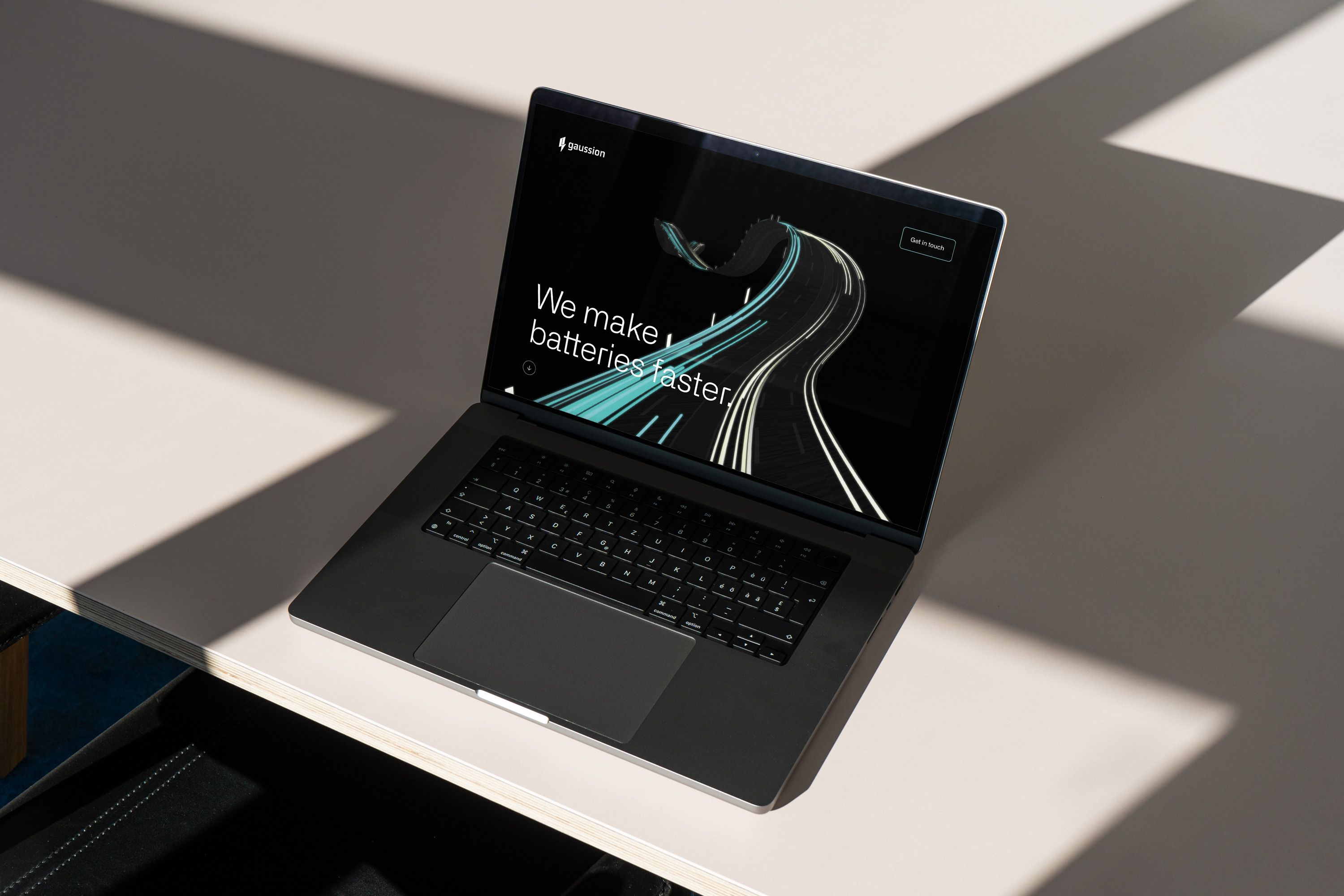 Website for fast-charging battery startup Gaussion. Designed by Extract